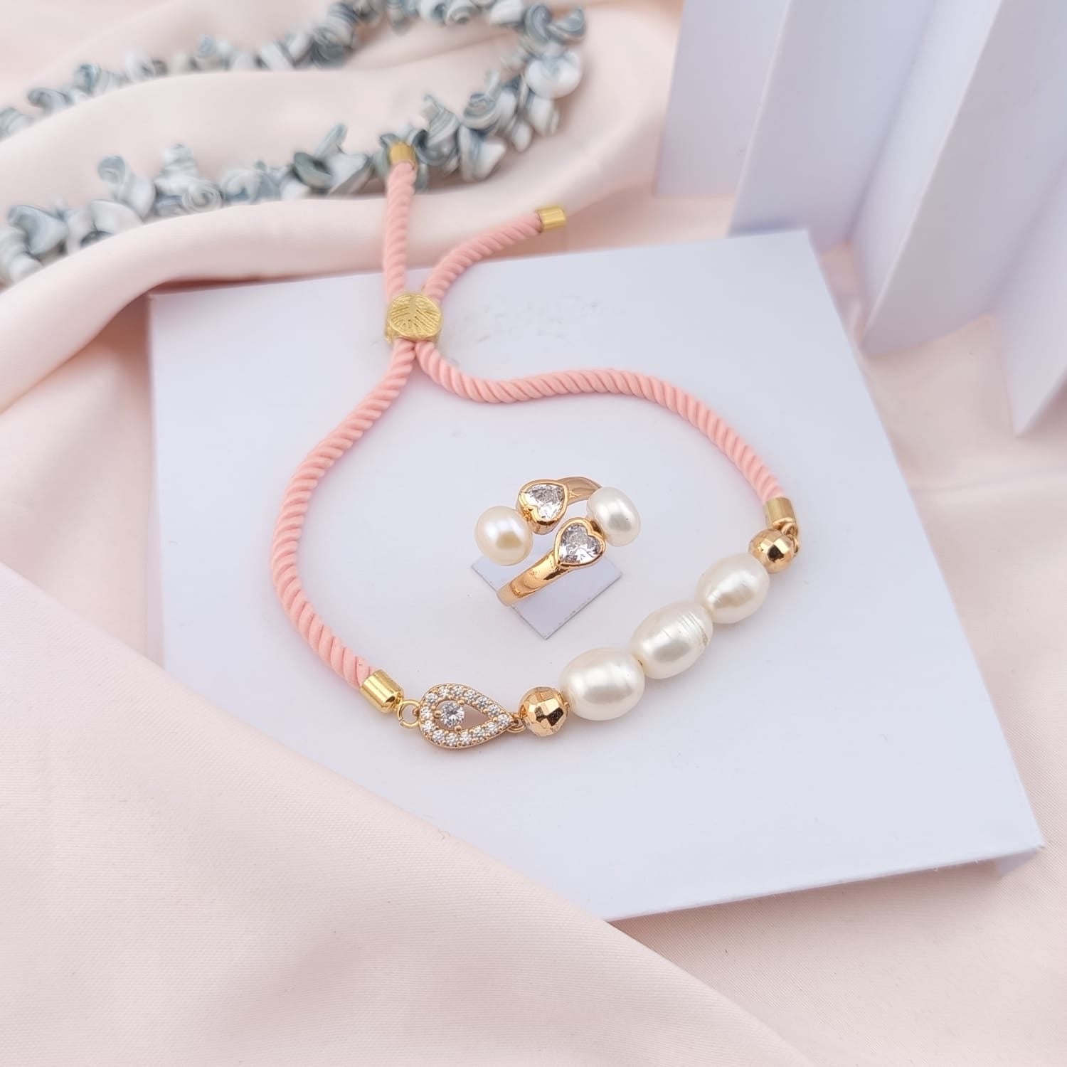 Set Perhiasan Seri A-034