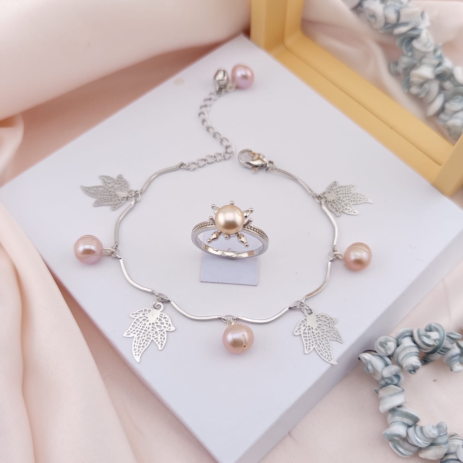 Set Perhiasan Seri B-012