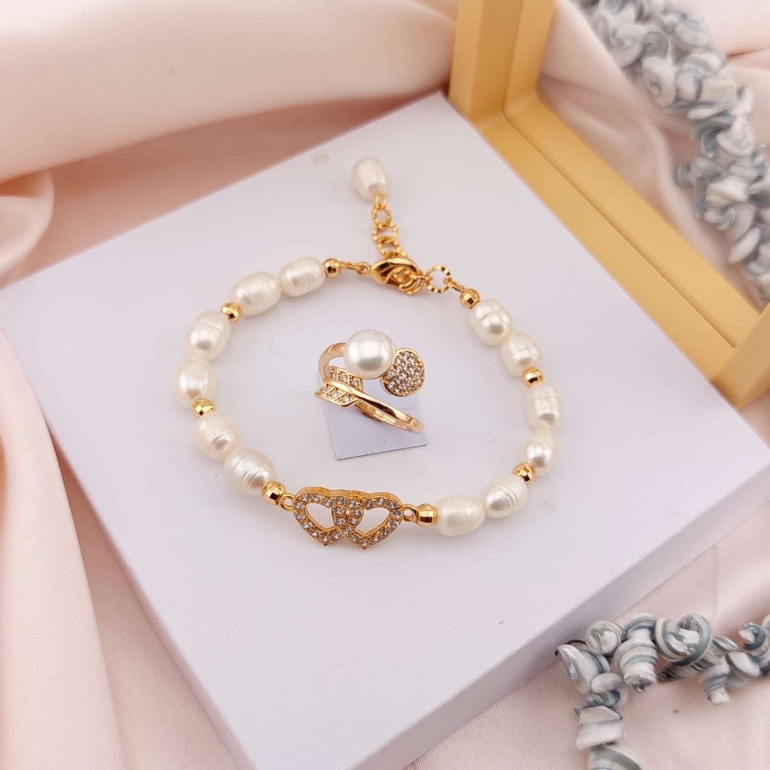 Set Perhiasan Seri B-013